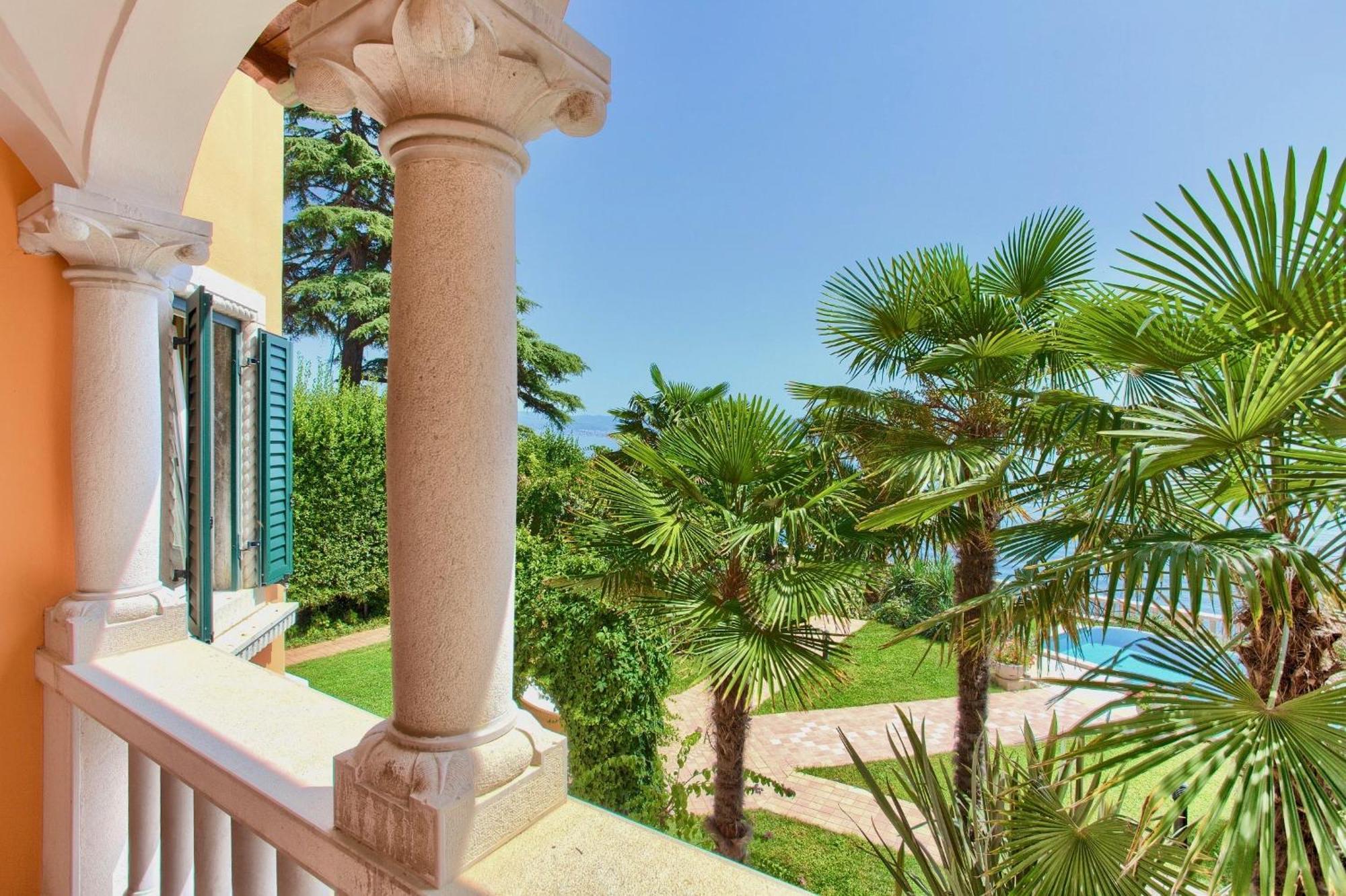 Villa Baronessa 로브란 외부 사진